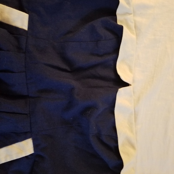 Dress - Picture 4 of 5